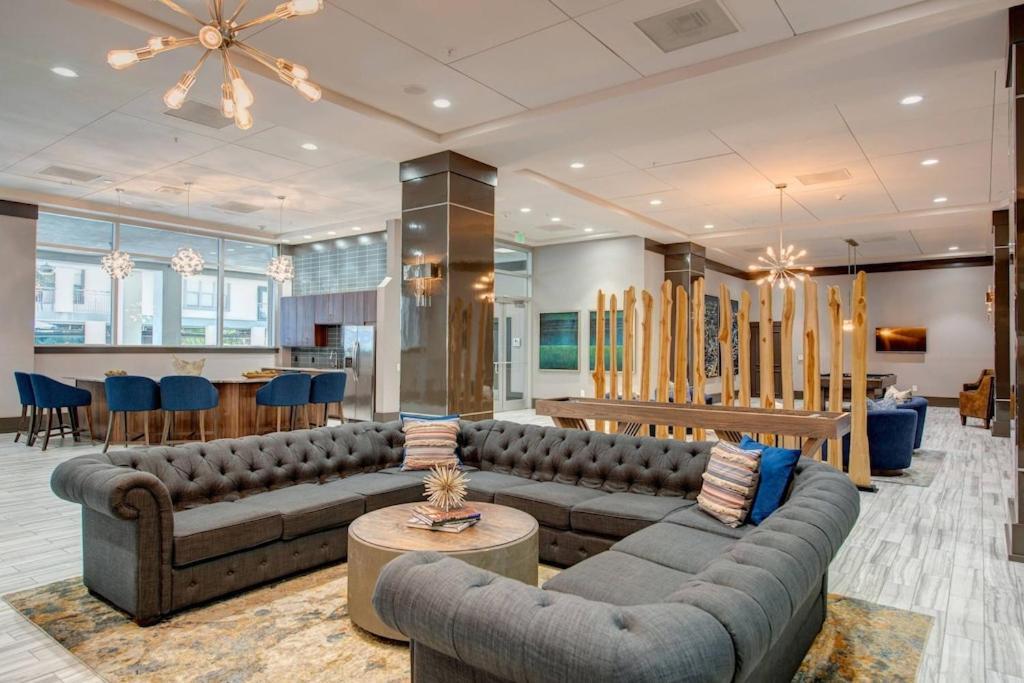 Modern Galleria Apt-Freeparking-Pool-Fast Wifi-Med Ctr Houston Eksteriør billede
